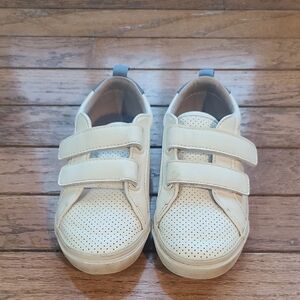 Old Navy Kids Cream Velcro Sneakers
